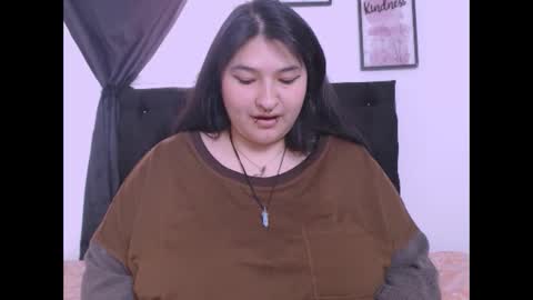 Snapshot of radiantgoddes chatting on 09.29.25 radiantgoddes online show from 09.29.25