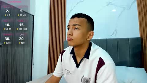 Snapshot of rafa_cruz chatting on 09.19.25 rafa_cruz online show from 09.19.25