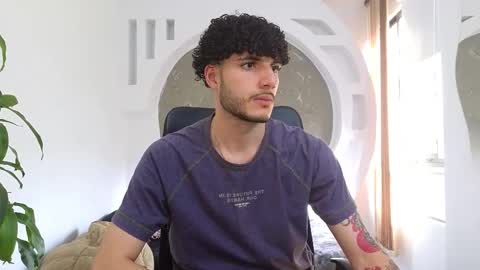 R A F A E L online show from 09.30.25