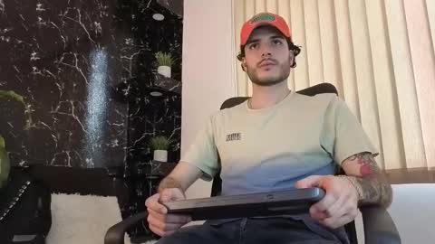 R A F A E L online show from 02.11.26