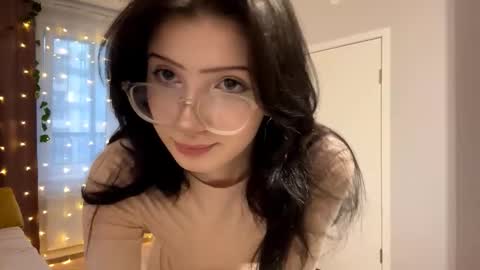 Riya online show from 11.18.25