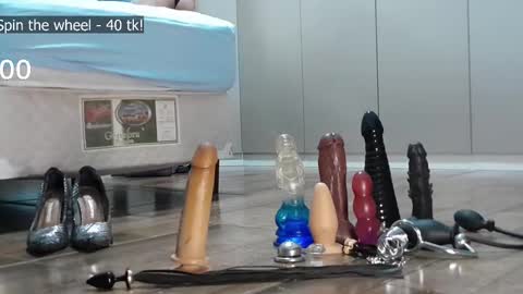 Snapshot of rafaslave chatting on 02.13.25 Rafa Slave online show from 02.13.25