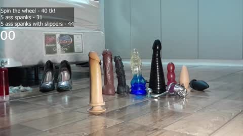 Snapshot of rafaslave chatting on 02.21.25 Rafa Slave online show from 02.21.25