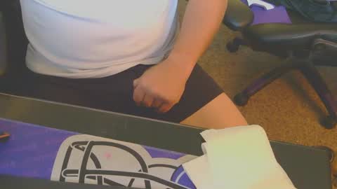 Snapshot of ragnorskol chatting on 09.28.25 ragnorskol online show from 09.28.25