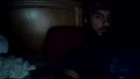 Snapshot of raidersman757 chatting on 11.01.25 hitman online show from 11.01.25