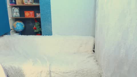 rainbowladyy online show from 01.18.25