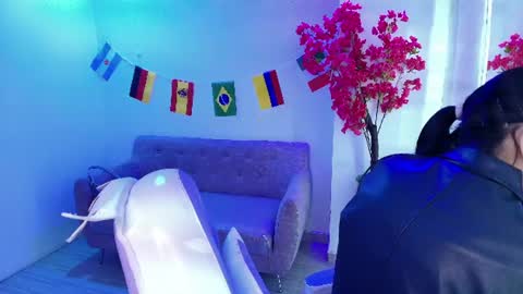 Snapshot of rainy_doll chatting on 06.17.26 Rainy online show from 06.17.26