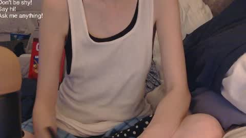 Snapshot of rainydayem chatting on 07.25.26 RainyDayEm online show from 07.25.26