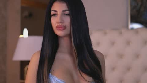 Raisa online show from 01.29.25