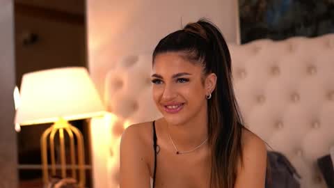 Raisa online show from 02.18.25