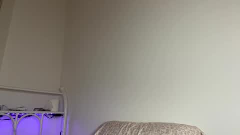 Snapshot of raiyvyn chatting on 01.16.25 Ray Ray online show from 01.16.25