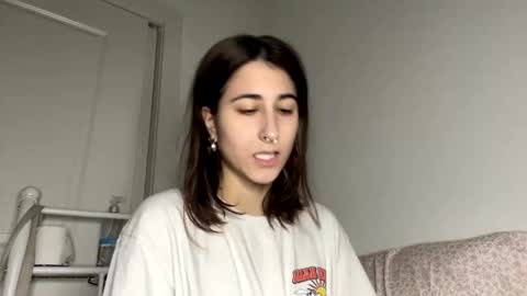 Snapshot of raiyvyn chatting on 01.17.25 Ray Ray online show from 01.17.25