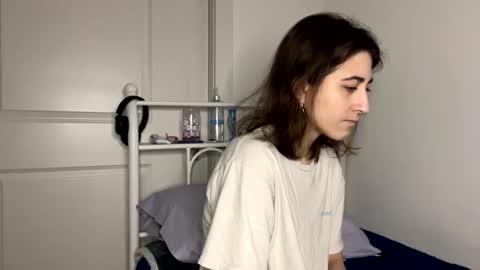 Snapshot of raiyvyn chatting on 02.19.25 Ray Ray online show from 02.19.25