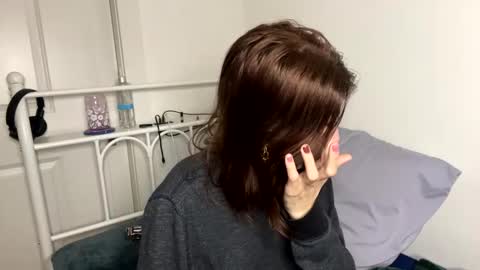 Snapshot of raiyvyn chatting on 02.22.25 Ray Ray online show from 02.22.25