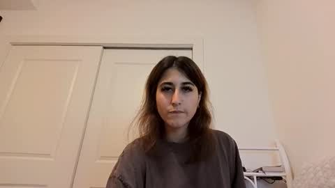 Snapshot of raiyvyn chatting on 10.11.25 Ray Ray online show from 10.11.25