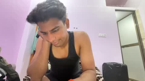 Snapshot of raju_smith chatting on 12.21.25 raju_smith online show from 12.21.25