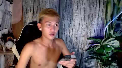 ralfhuge24 online show from 10.27.25