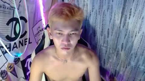 ralfhuge24 online show from 12.14.25