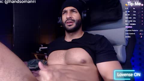 Snapshot of ralfvoss chatting on 12.04.25 ralfvoss online show from 12.04.25