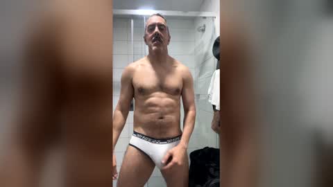 Snapshot of ramix95 chatting on 04.05.26 ramix95 online show from 04.05.26