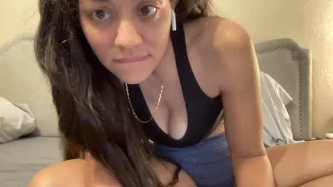 Snapshot of ramonajas chatting on 10.06.25 RamonaJ online show from 10.06.25