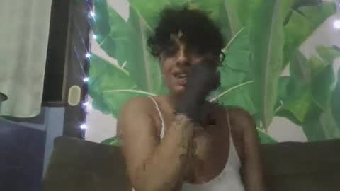 Random girl on sofa online show from 02.13.26