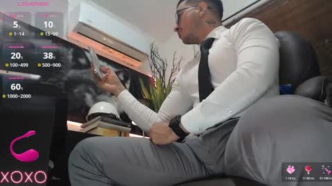 randylukehot online show from 11.25.25