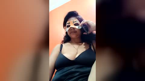 Snapshot of rani_baby chatting on 06.22.26 rani_baby online show from 06.22.26