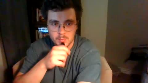 Snapshot of raphou9737 chatting on 07.17.26 raphou9737 online show from 07.17.26