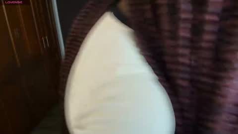 Raquel online show from 03.04.25