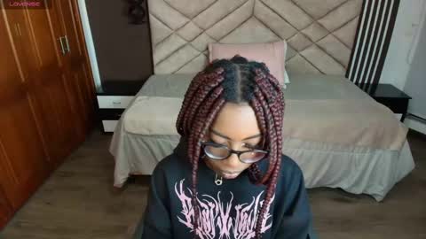 Raquel online show from 03.11.25