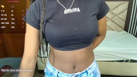 Raquel online show from 09.28.25