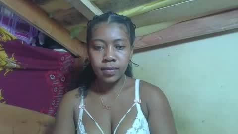 Snapshot of rasoaa chatting on 05.17.26 Rasoaa online show from 05.17.26