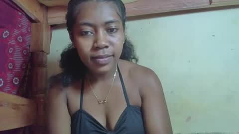 Snapshot of rasoaa chatting on 05.17.26 Rasoaa online show from 05.17.26