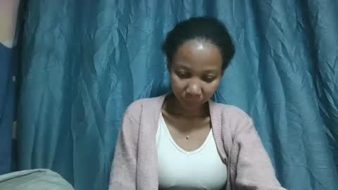 rasoanetteee online show from 10.08.25