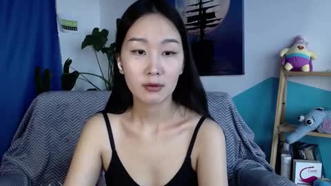 Snapshot of ratna_mm chatting on 02.27.25 ratna_mm online show from 02.27.25