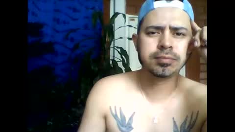 Snapshot of ratondave chatting on 11.03.25 ratondave online show from 11.03.25