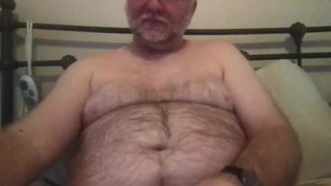 Snapshot of rattoy19 chatting on 01.14.25 Rattoy online show from 01.14.25