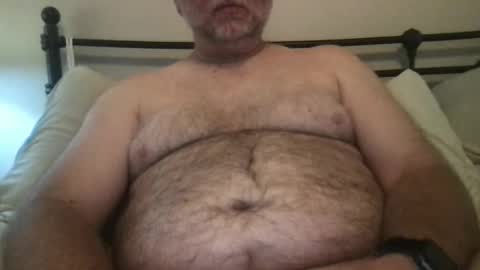 Snapshot of rattoy19 chatting on 09.17.25 Rattoy online show from 09.17.25