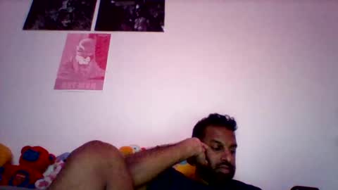 Snapshot of raul2k2 chatting on 05.29.26 raul2k2 online show from 05.29.26