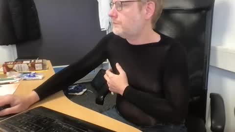 Raunchy me online show from 01.08.26