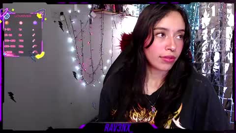   online show from 04.15.26