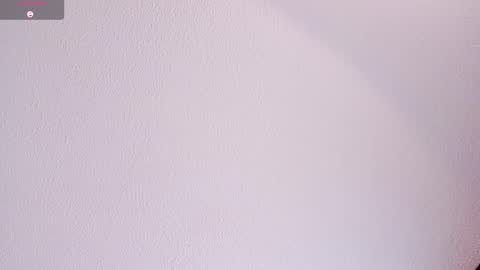 Snapshot of raven__white1 chatting on 02.07.25 Raven online show from 02.07.25