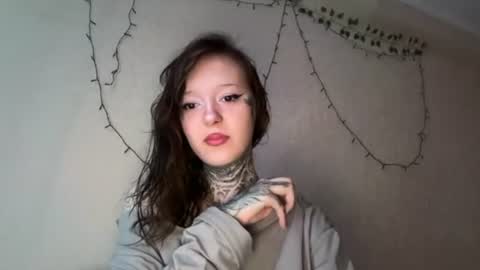 Snapshot of raven_armor chatting on 07.22.26 raven_armor online show from 07.22.26