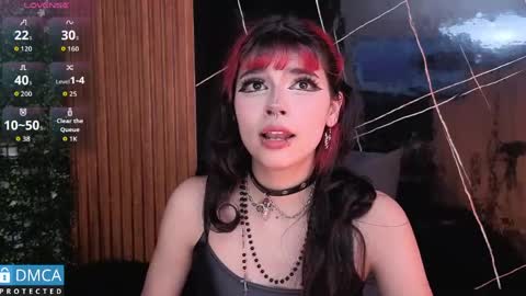 Snapshot of raven_rox_ chatting on 04.16.26 raven_rox_ online show from 04.16.26