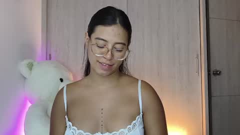 Snapshot of raven_stonee01 chatting on 07.20.26 RAVEN online show from 07.20.26