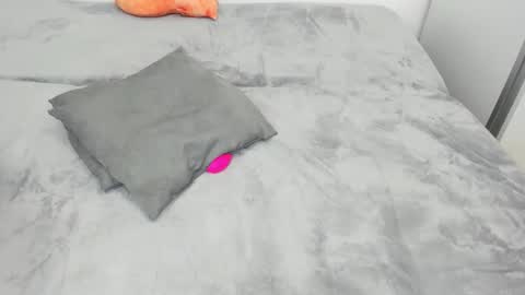 Raveneusbiter online show from 03.15.26