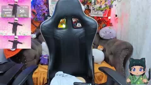 RavenN  online show from 12.21.25