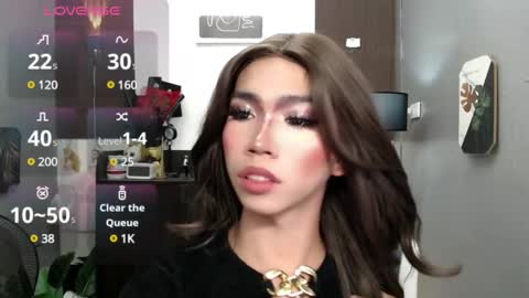 ravennaxx online show from 02.17.25