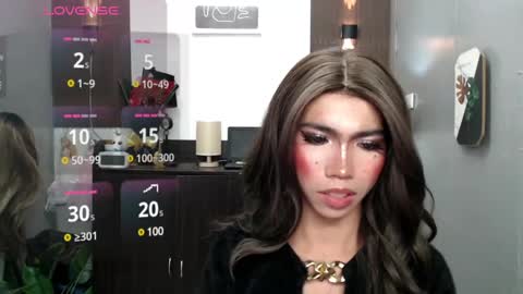 ravennaxx online show from 02.17.25